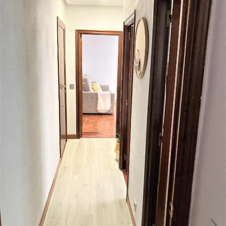 Tranquilidad Y Cercanía. Wifi. Parking Incluido! Apartamento *