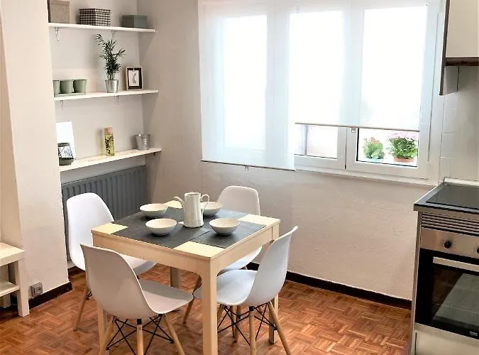 Apartamento Tranquilidad Y Cercanía. Wifi. Parking Incluido! Oviedo