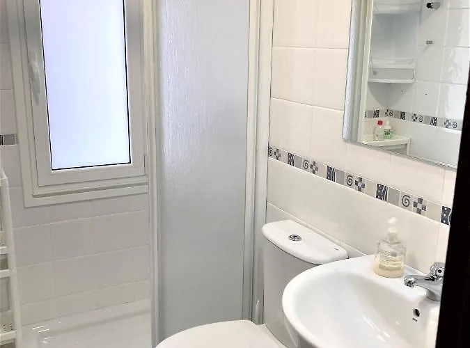 Tranquilidad Y Cercanía. Wifi. Parking Incluido! Apartamento Oviedo